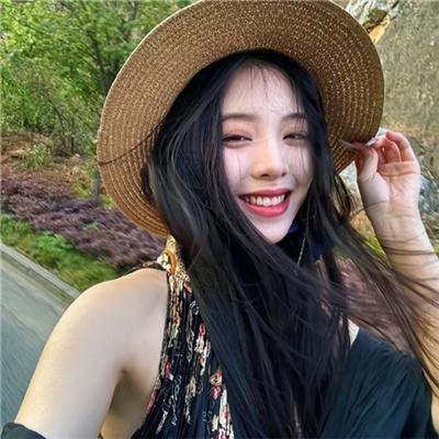 山有木兮木有心